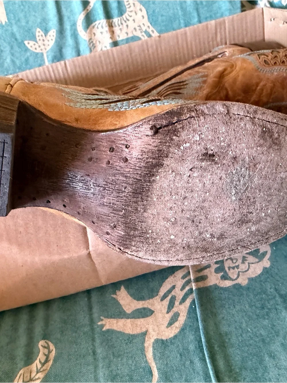 Corral Boots Size 8 with Zippers - Picture 3 of 5